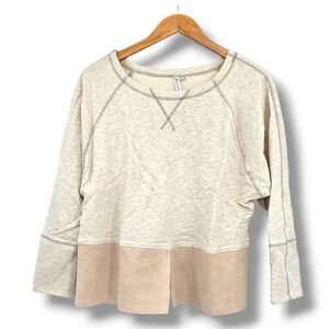 Mur Mur Women's Crop Boxy Fit Suede‎ Detail 3/4 Sleeve Shirt Gray Beige Size M